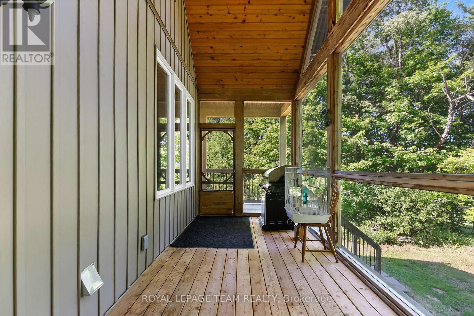 A frame screened in porch - 1622 Concession 4B, Lanark Highlands, ON - Outdoor With Exterior
