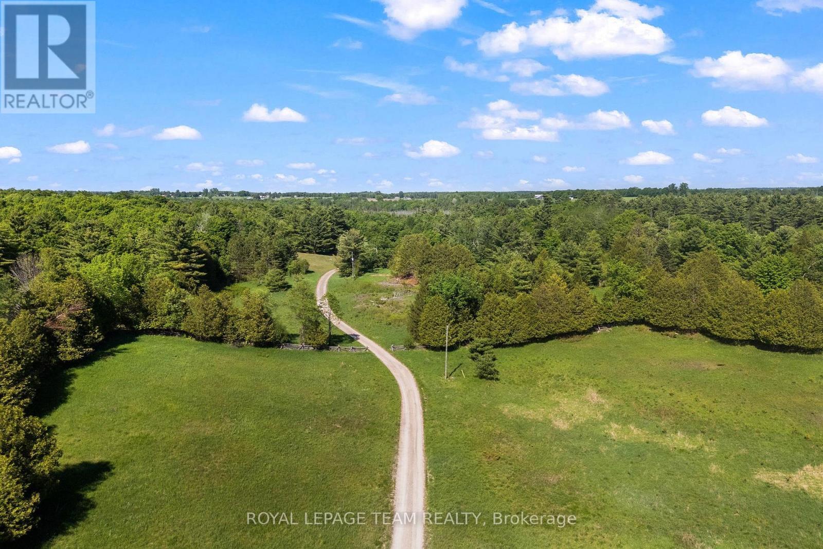 Laneway to home - 1622 Concession 4B, Lanark Highlands, ON - Outdoor With View