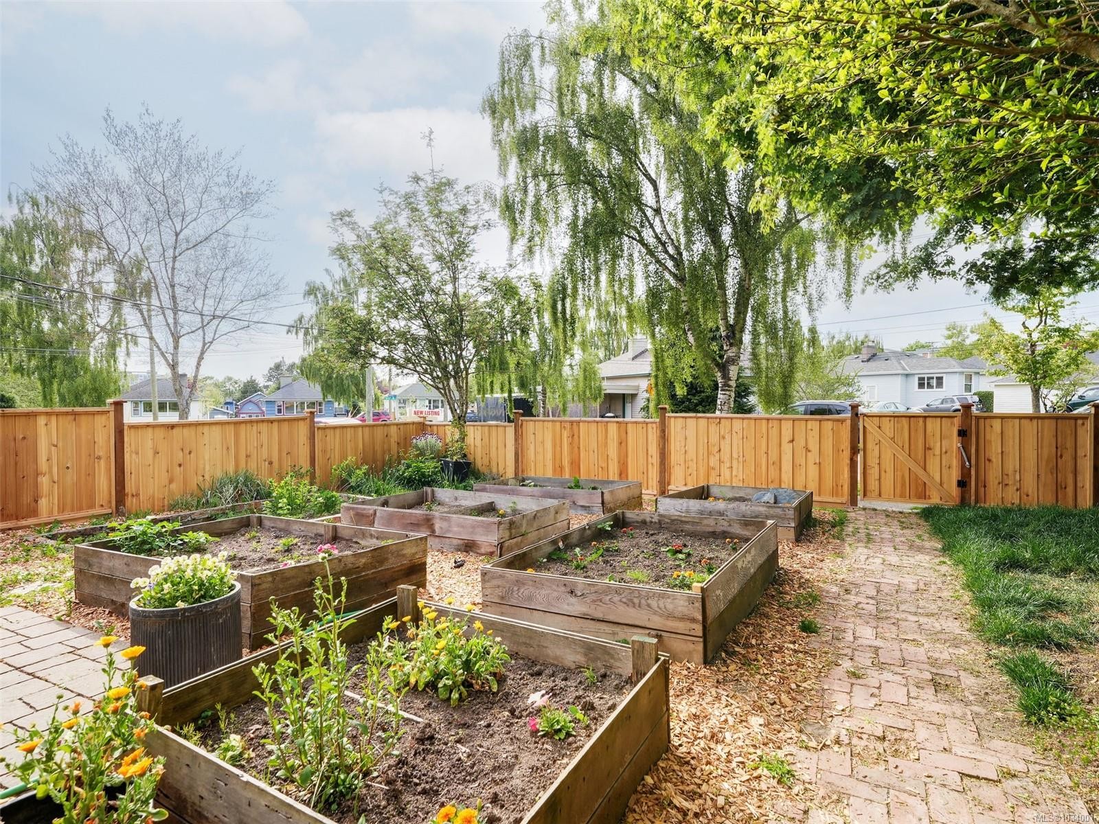 839 Villance St, Victoria, BC