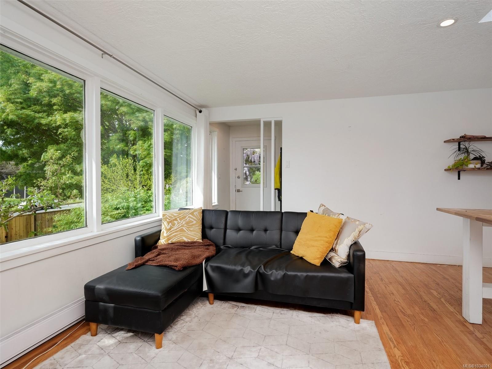 839 Villance St, Victoria, BC