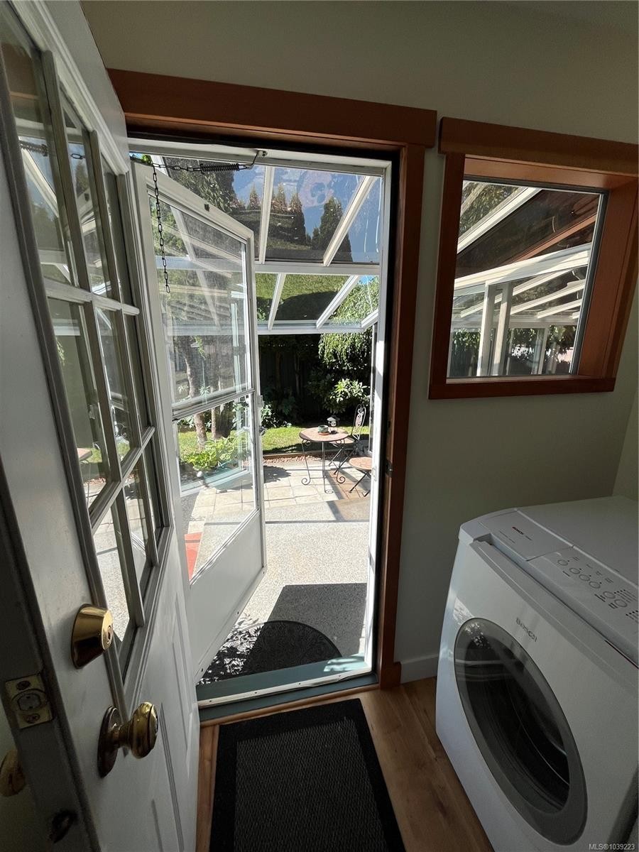793 Stelly'S Cross Rd, Central Saanich, BC