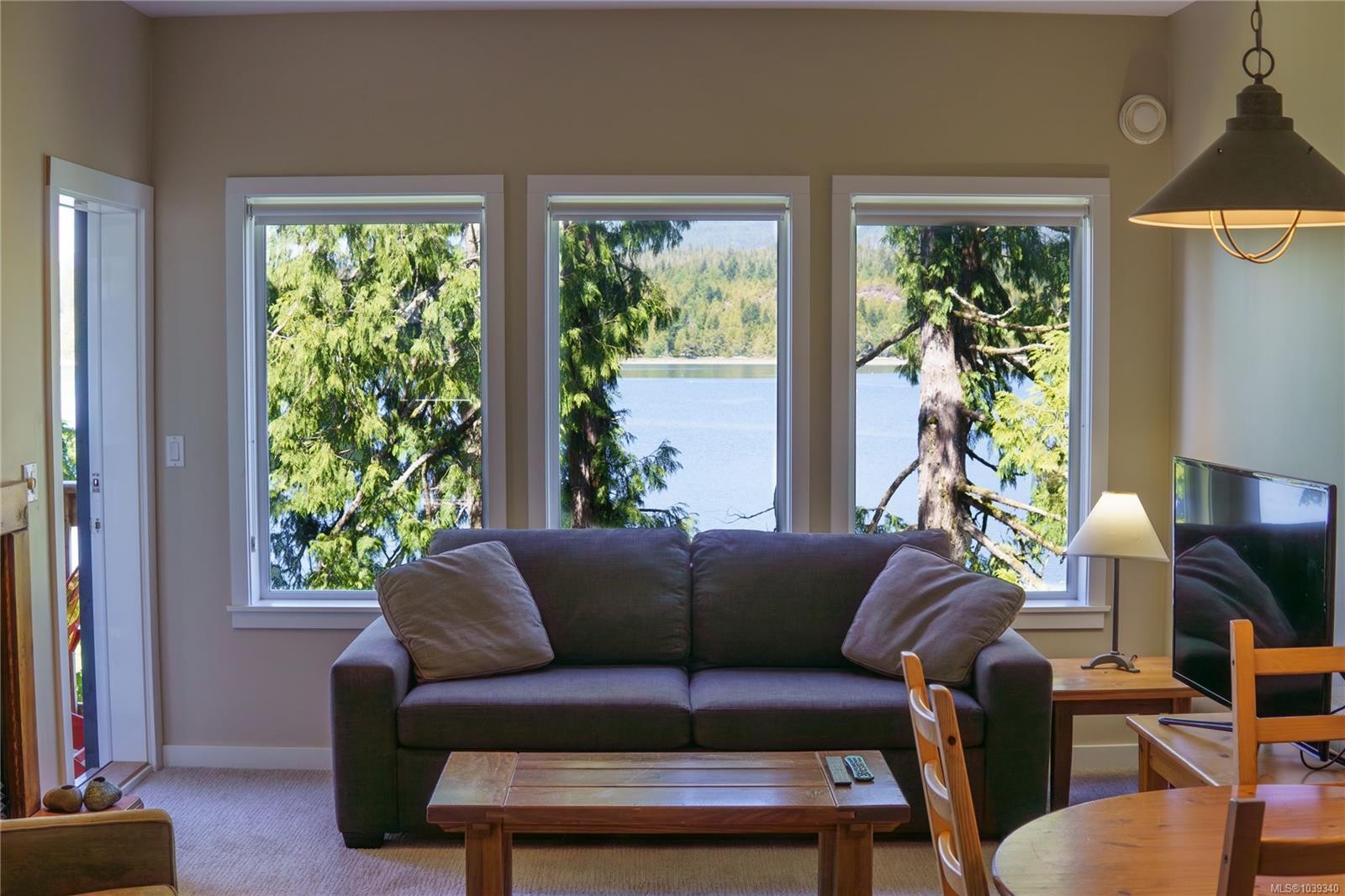 #607-1971 Harbour Dr, Ucluelet, BC
