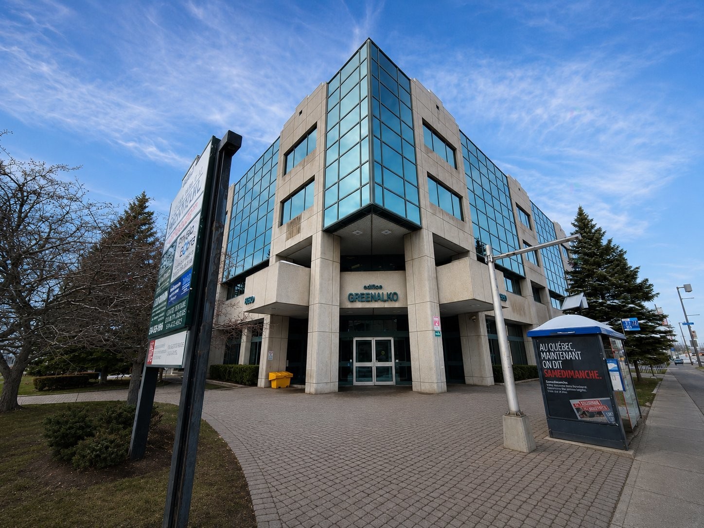 Front of Structure - 205-4650 Boul. Des Laurentides, Laval (Vimont), QC - Outdoor