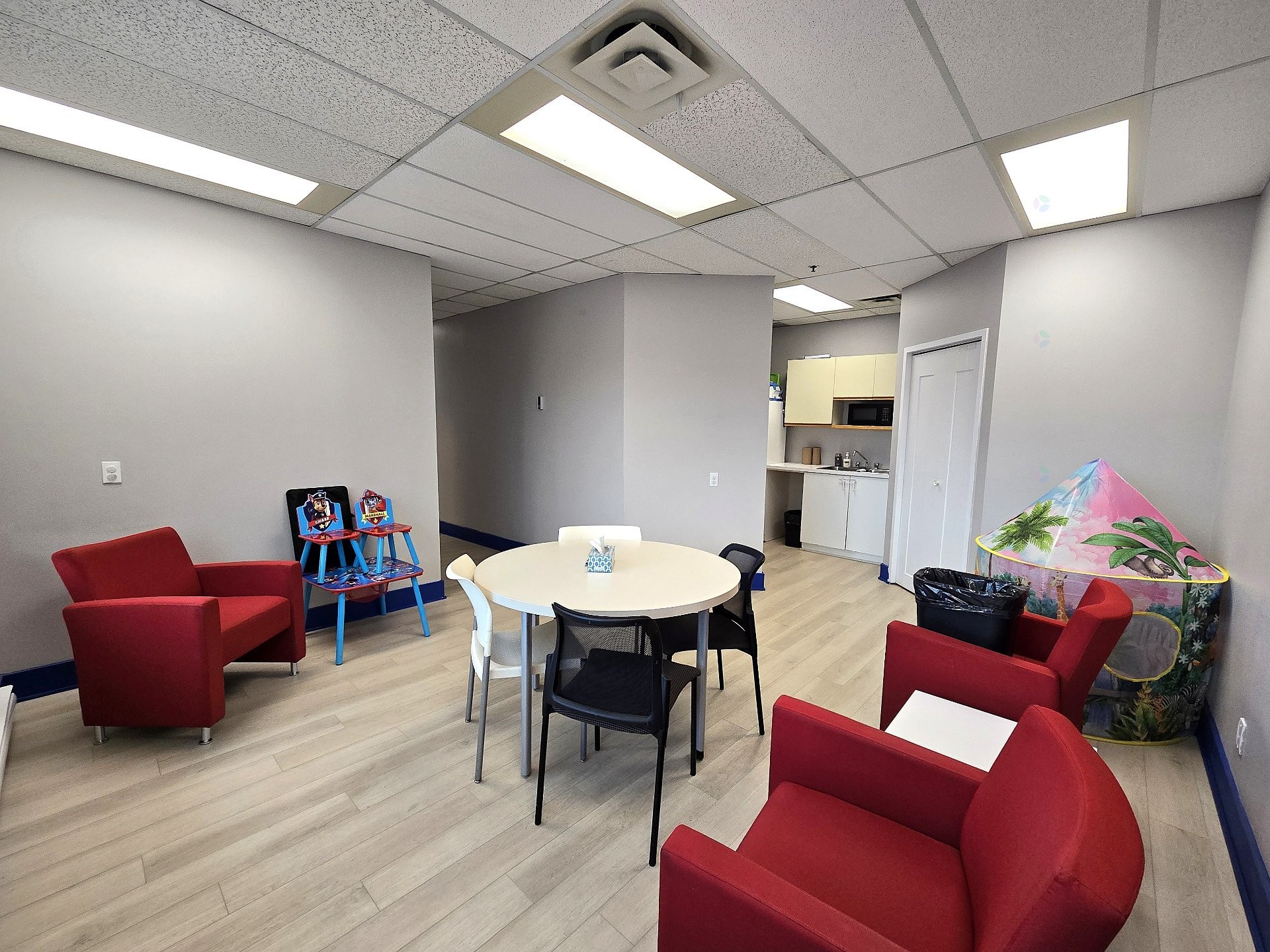 Office - 205-4650 Boul. Des Laurentides, Laval (Vimont), QC - Indoor