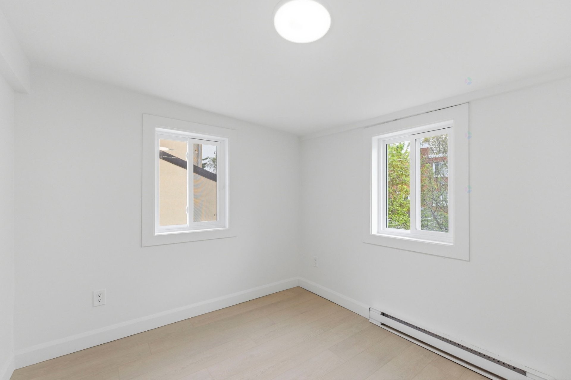 Bureau - 11131 - 11133 Av. L'Archevêque, Montréal (Montréal-Nord), QC - Indoor Photo Showing Other Room