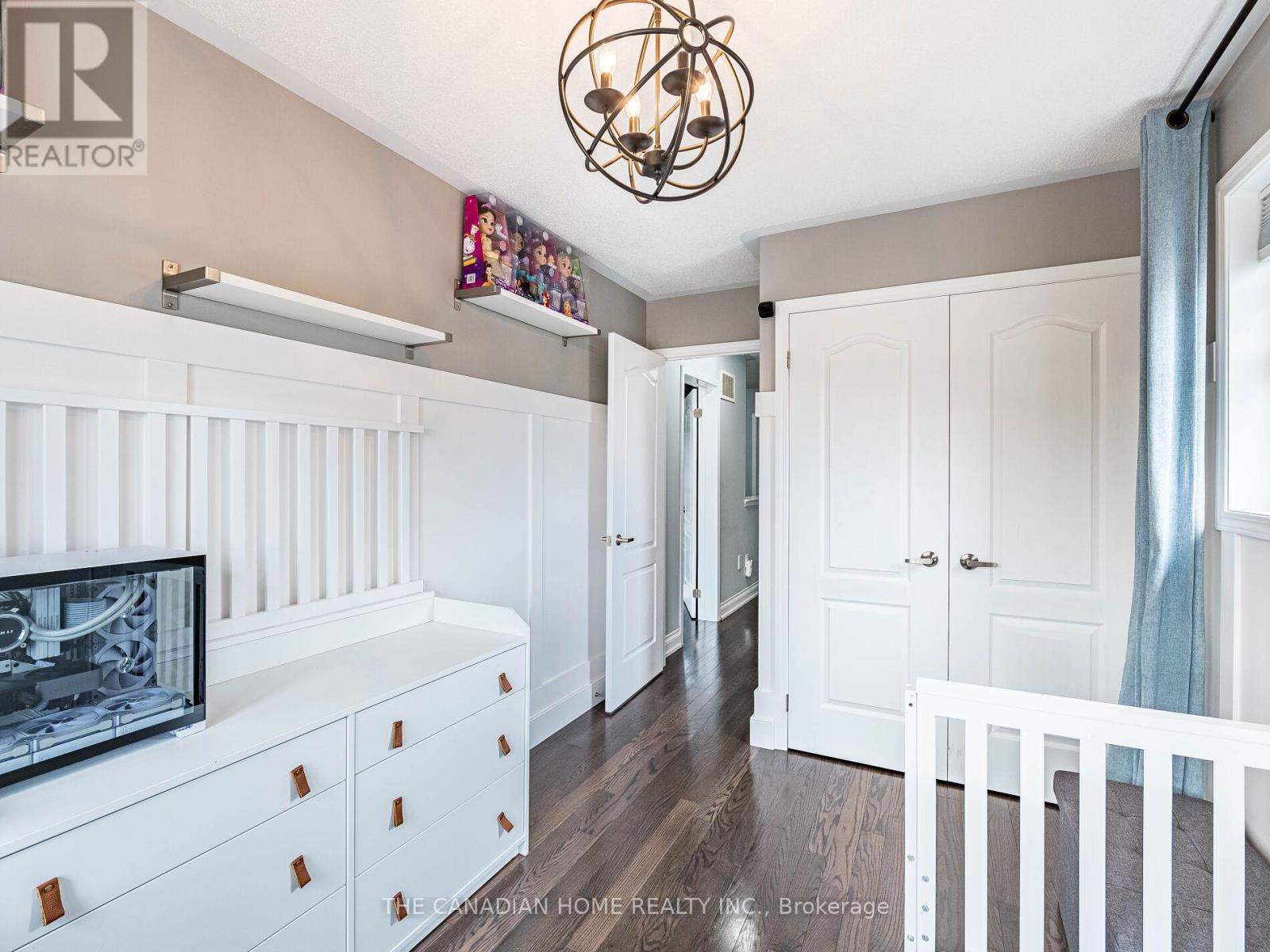 3 Arkwright Drive, Brampton, ON - Indoor