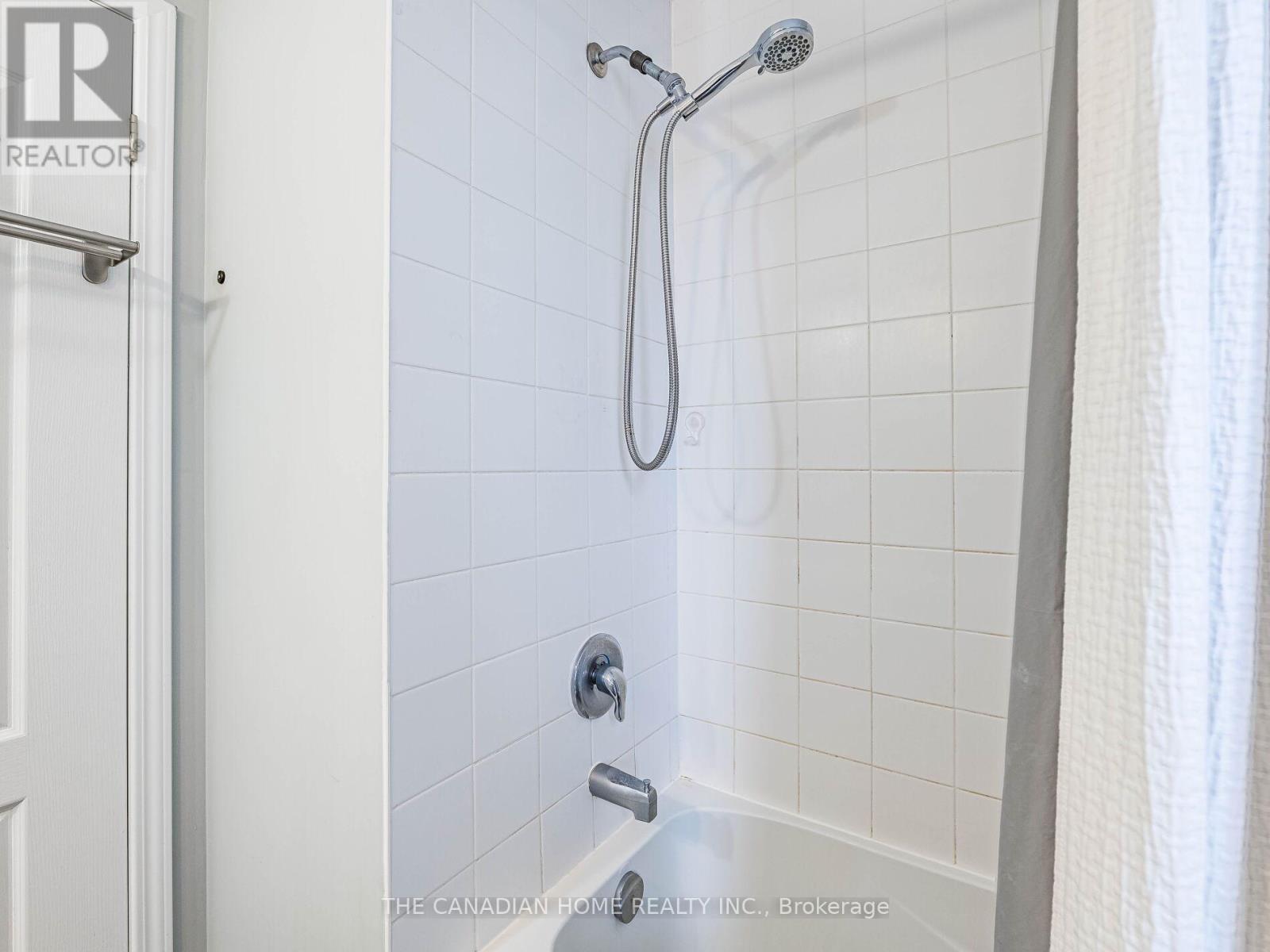 3 Arkwright Drive, Brampton, ON - Indoor Photo Showing Bathroom
