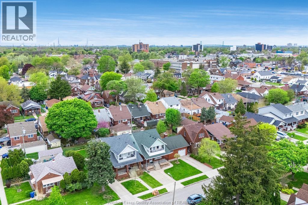 2279 Lillian Avenue, Windsor, ON