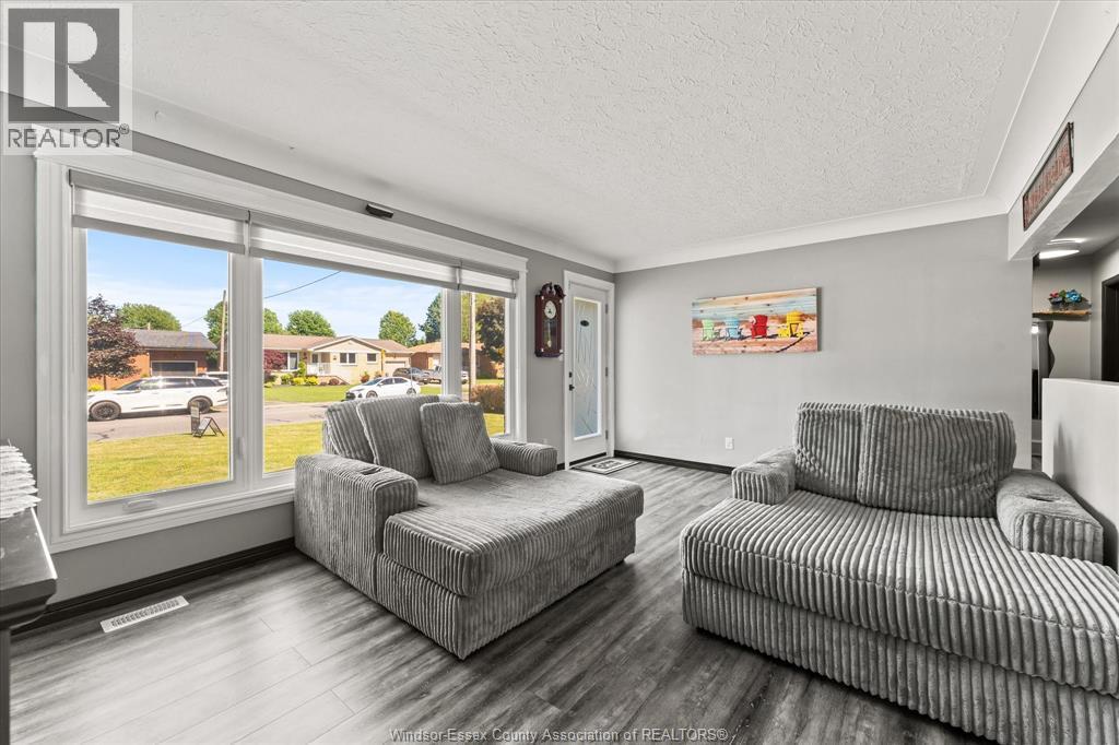 67 Danforth Avenue, Leamington, ON