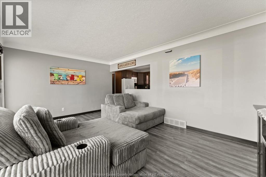 67 Danforth Avenue, Leamington, ON