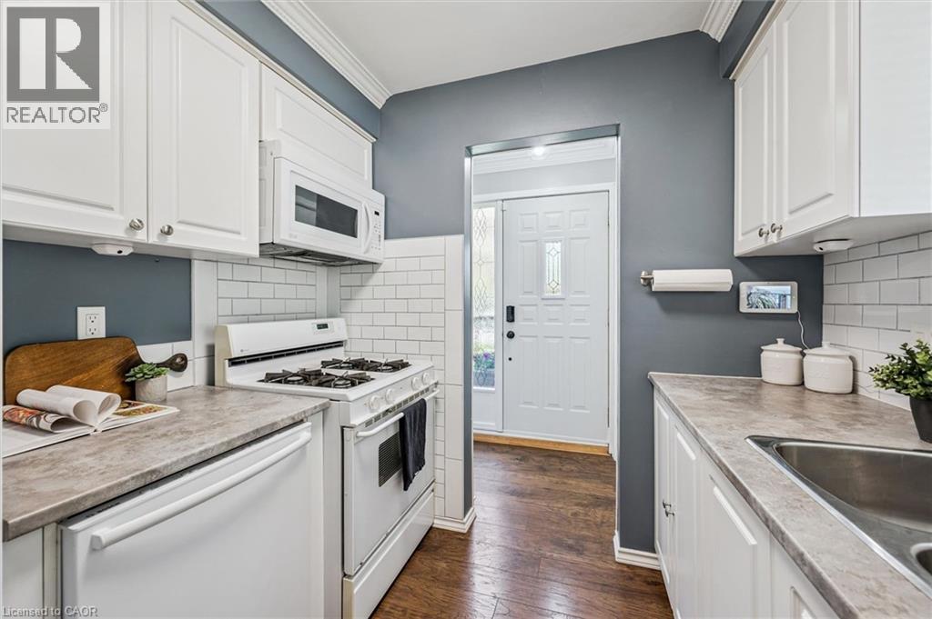 356 Grand Ridge Drive, Cambridge, ON