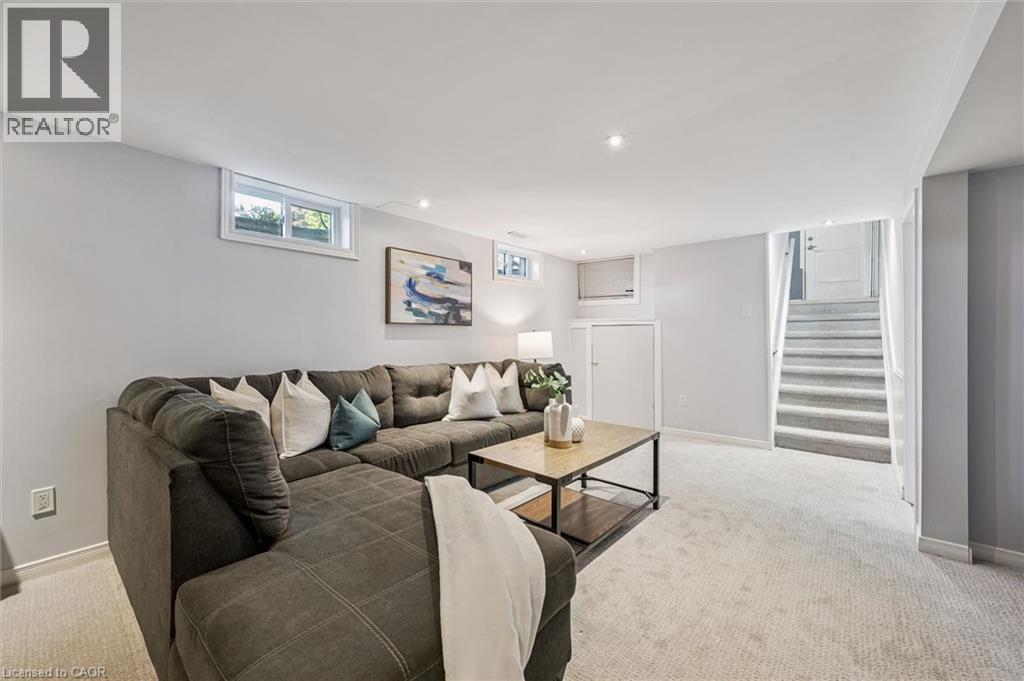 356 Grand Ridge Drive, Cambridge, ON