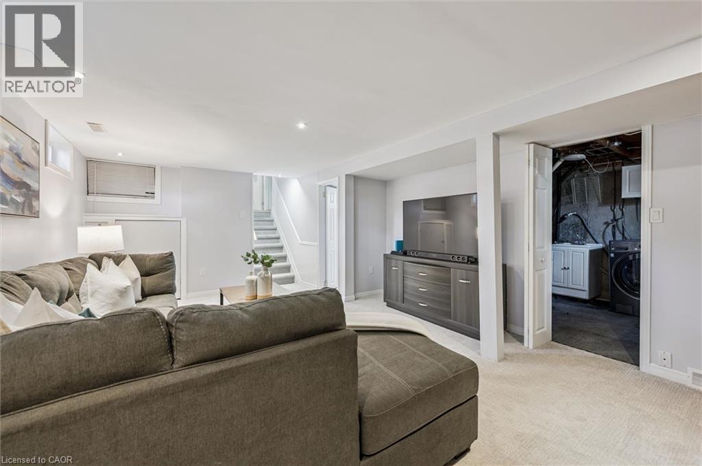 356 Grand Ridge Drive, Cambridge, ON