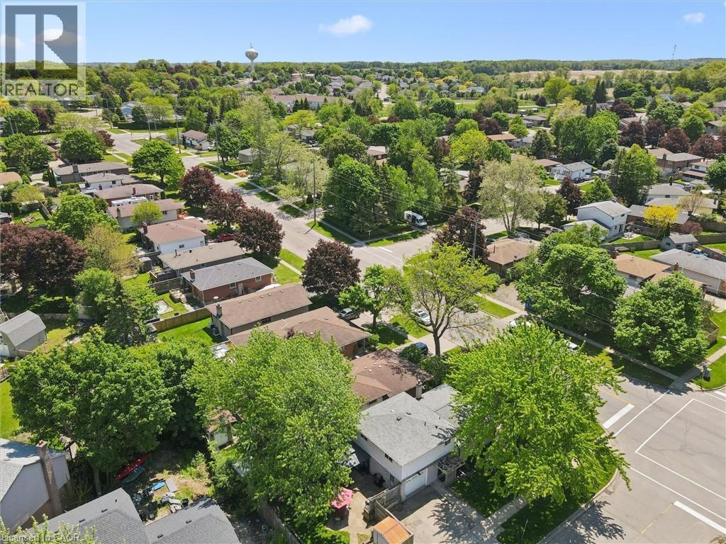 356 Grand Ridge Drive, Cambridge, ON
