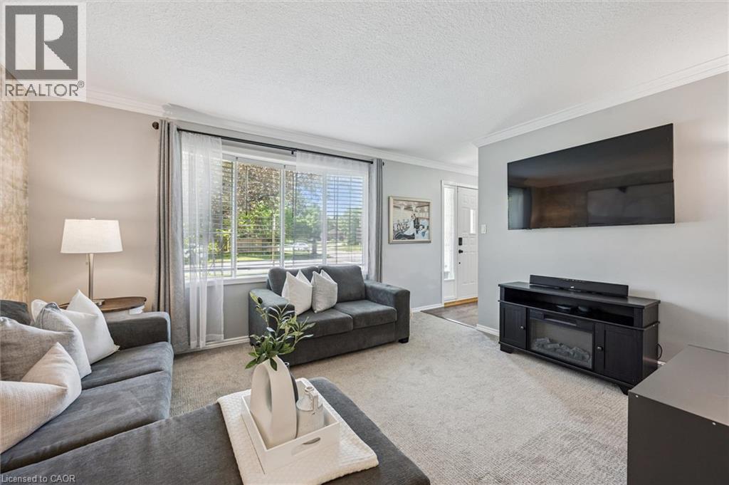 356 Grand Ridge Drive, Cambridge, ON