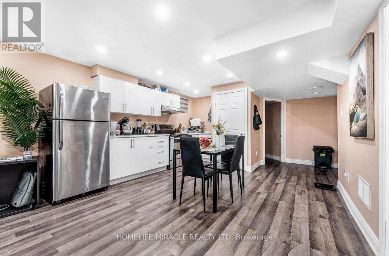 121 Steeplechase Way, Waterloo, ON
