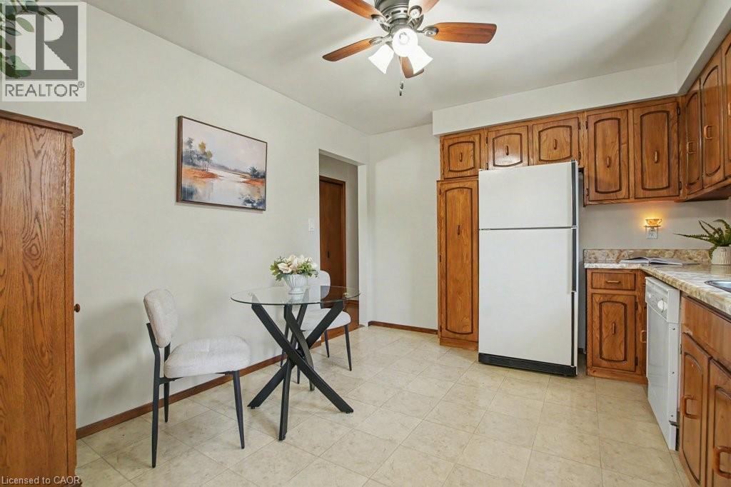 363 Roselawn Place, Waterloo, ON