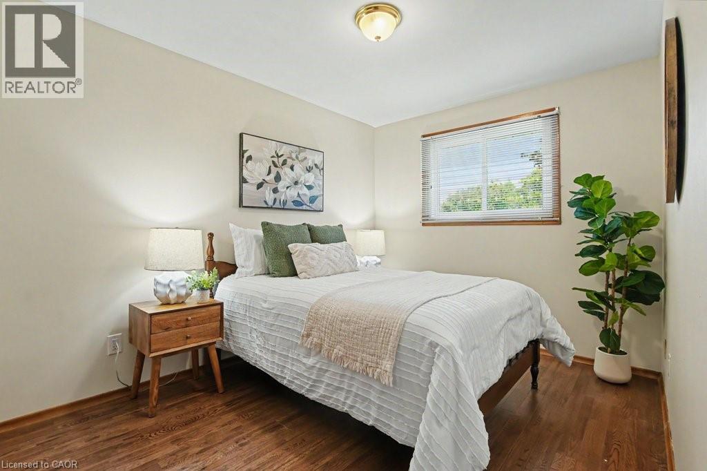 363 Roselawn Place, Waterloo, ON