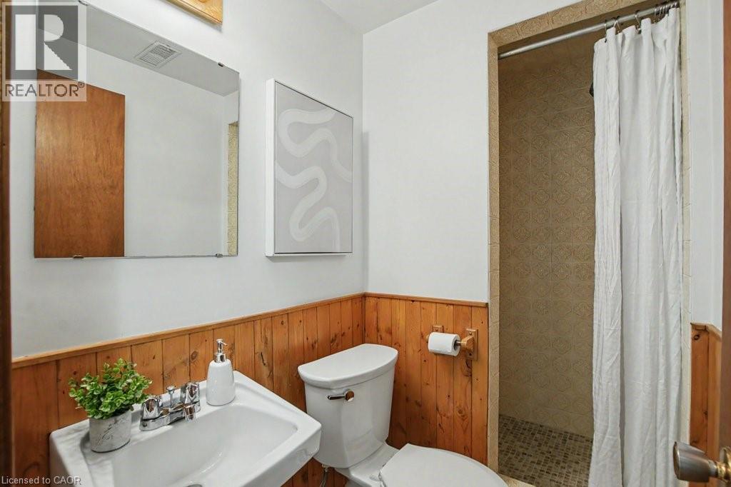 363 Roselawn Place, Waterloo, ON