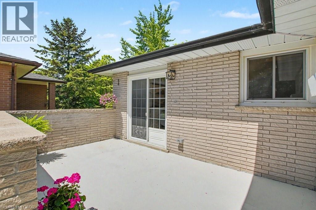 363 Roselawn Place, Waterloo, ON
