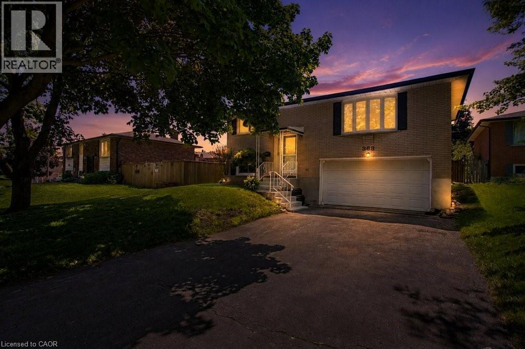 363 Roselawn Place, Waterloo, ON
