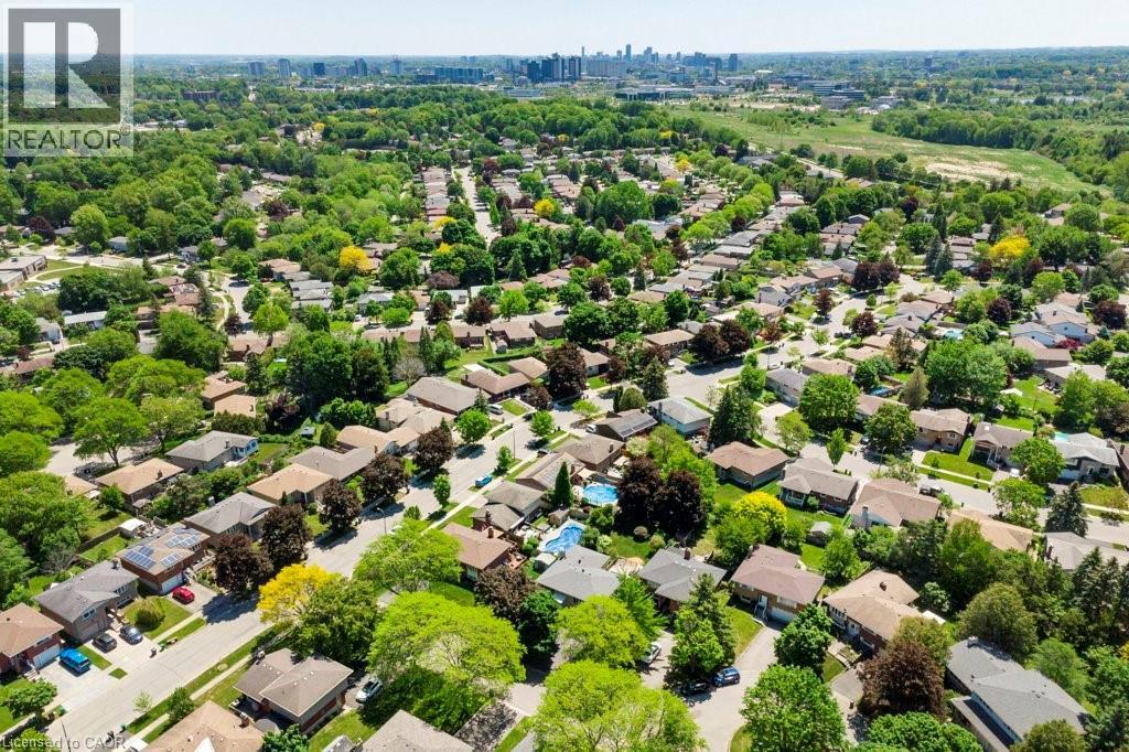 363 Roselawn Place, Waterloo, ON