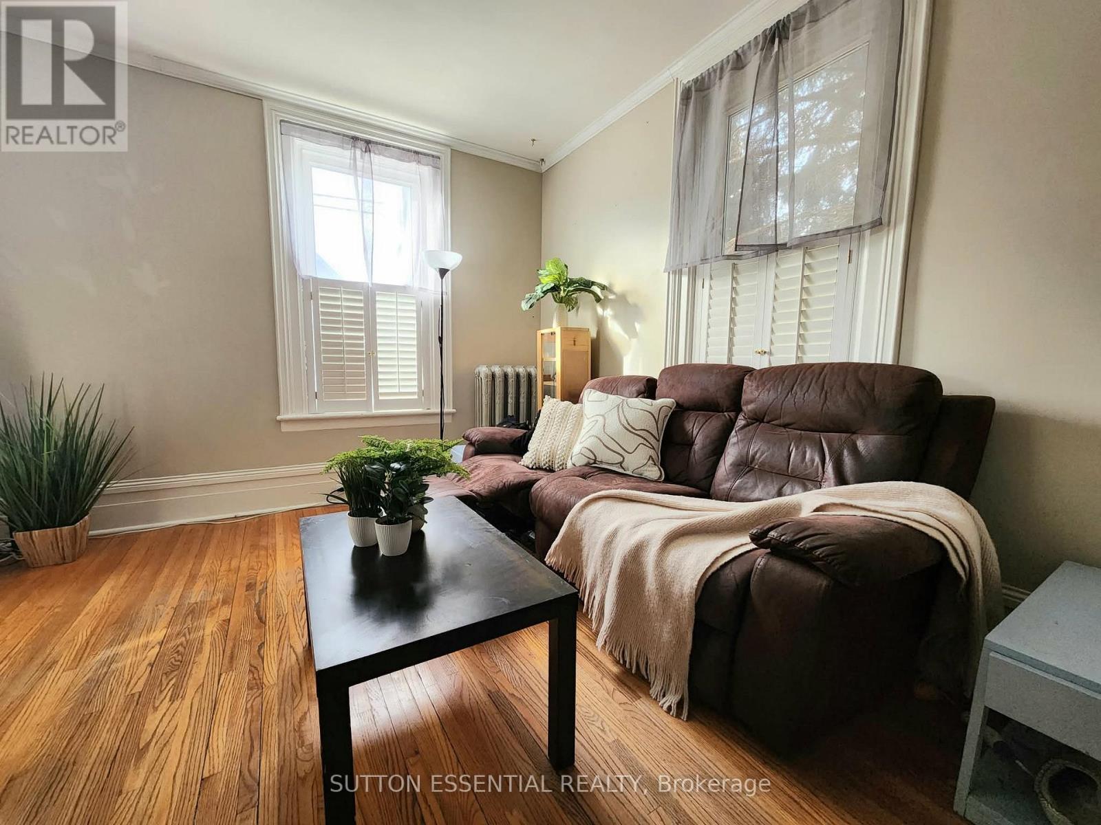 47 Pearl Street E, Brockville, ON