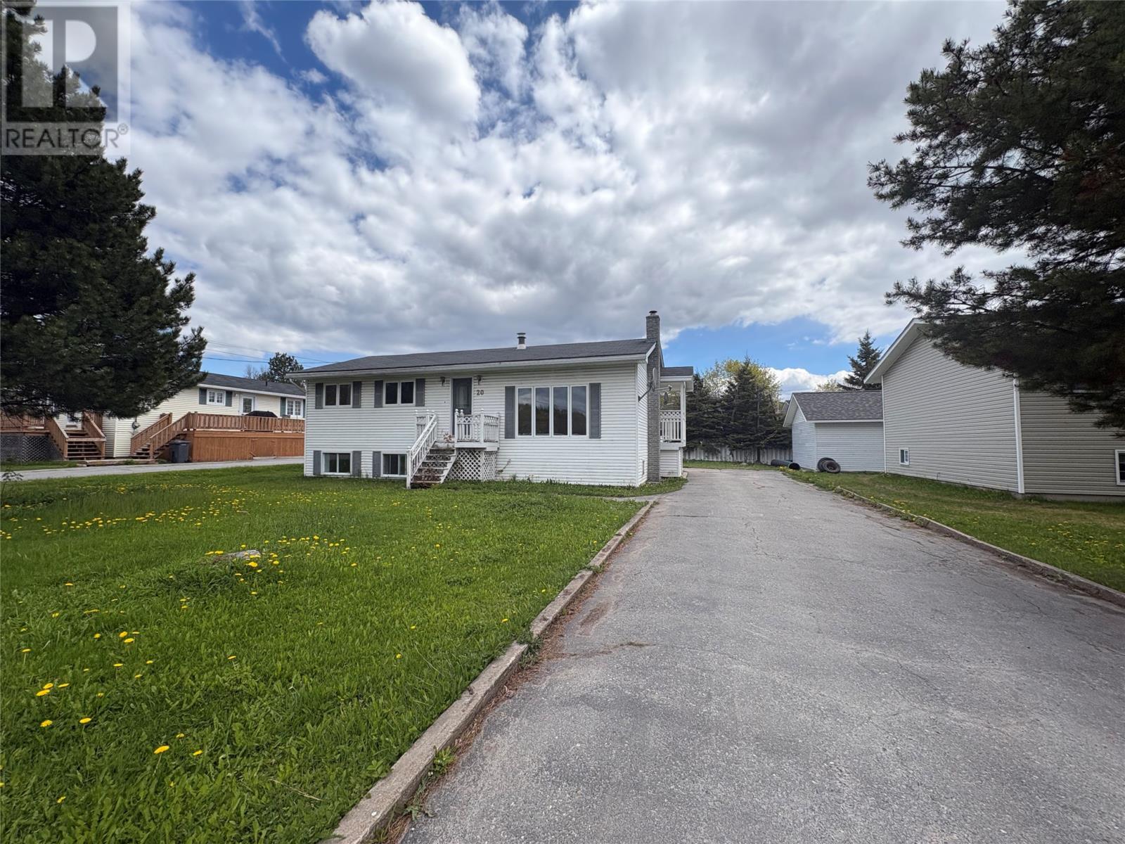 20 Midland Row, Pasadena, NL