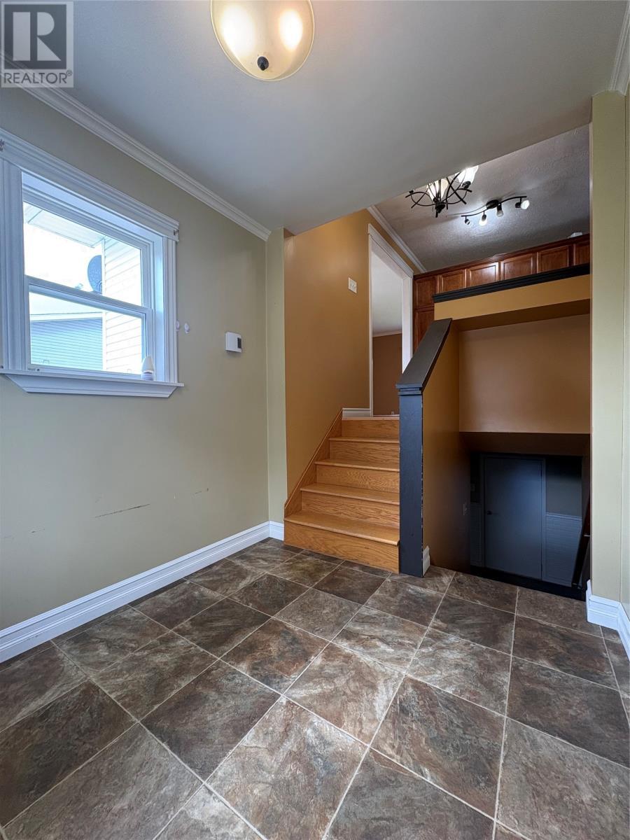 20 Midland Row, Pasadena, NL