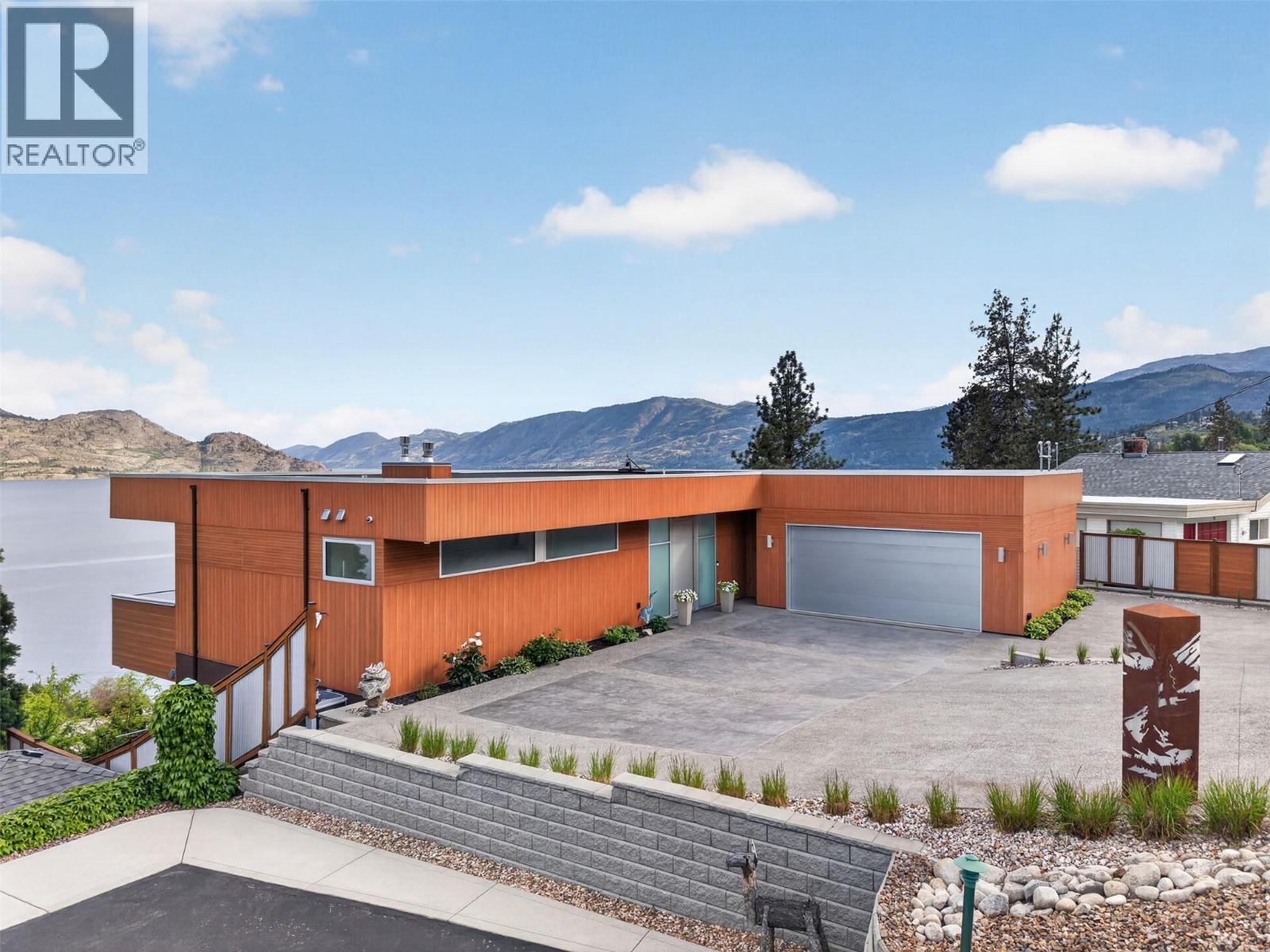 5835 Vicary Road, Peachland, BC