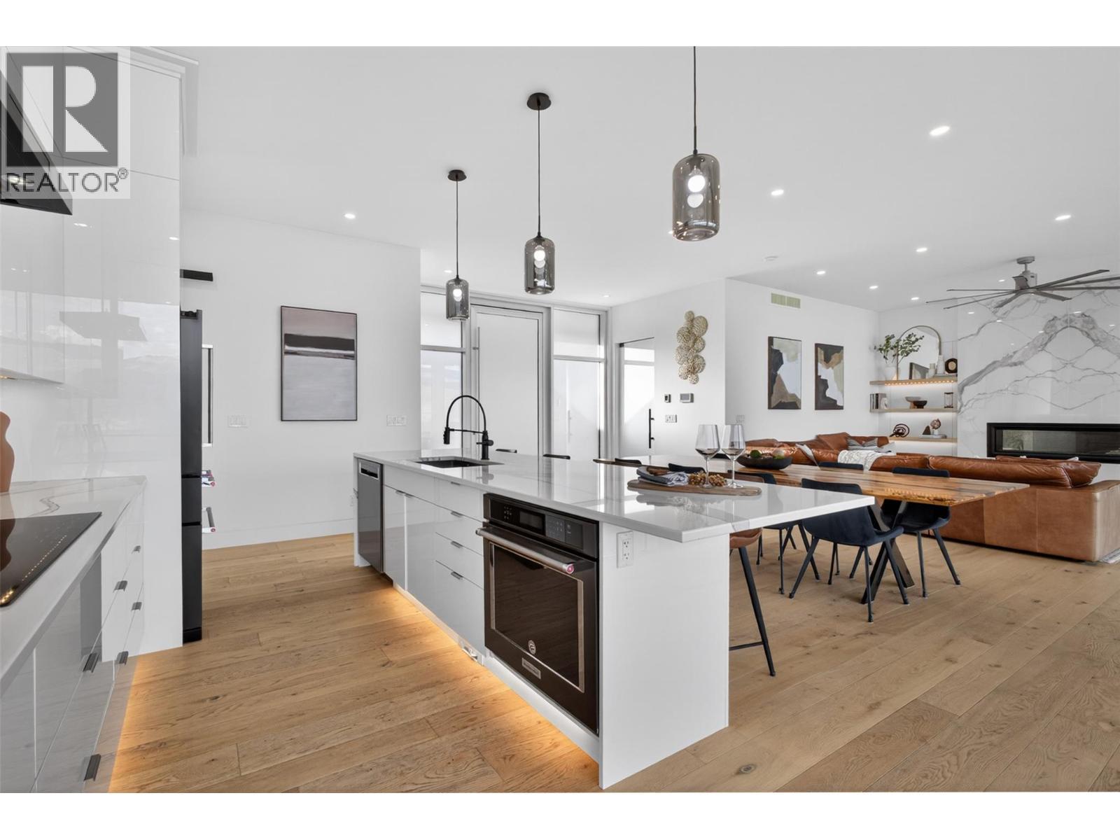 5835 Vicary Road, Peachland, BC