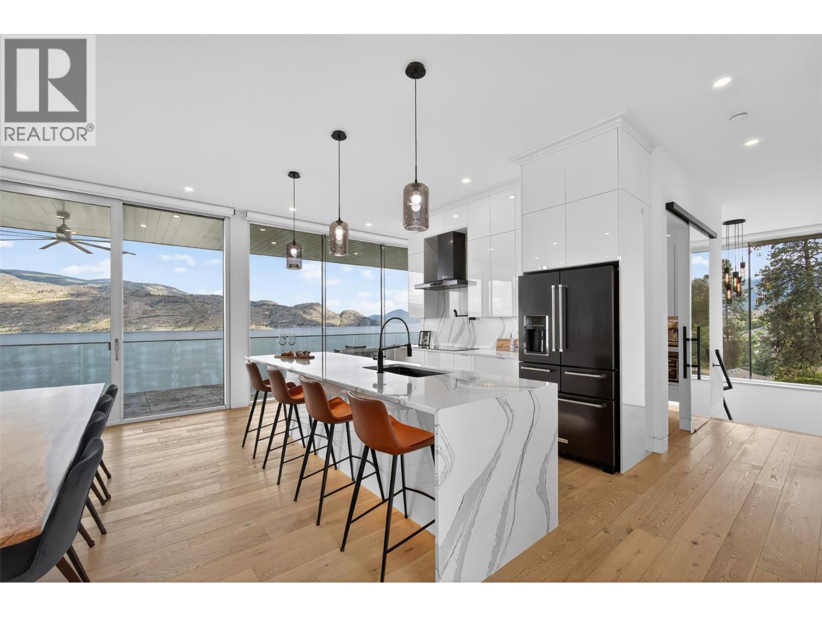 5835 Vicary Road, Peachland, BC