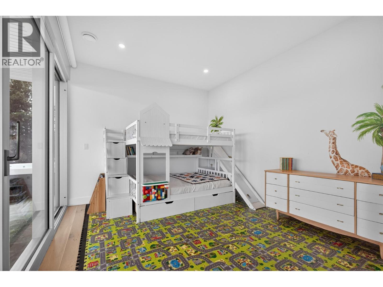 5835 Vicary Road, Peachland, BC