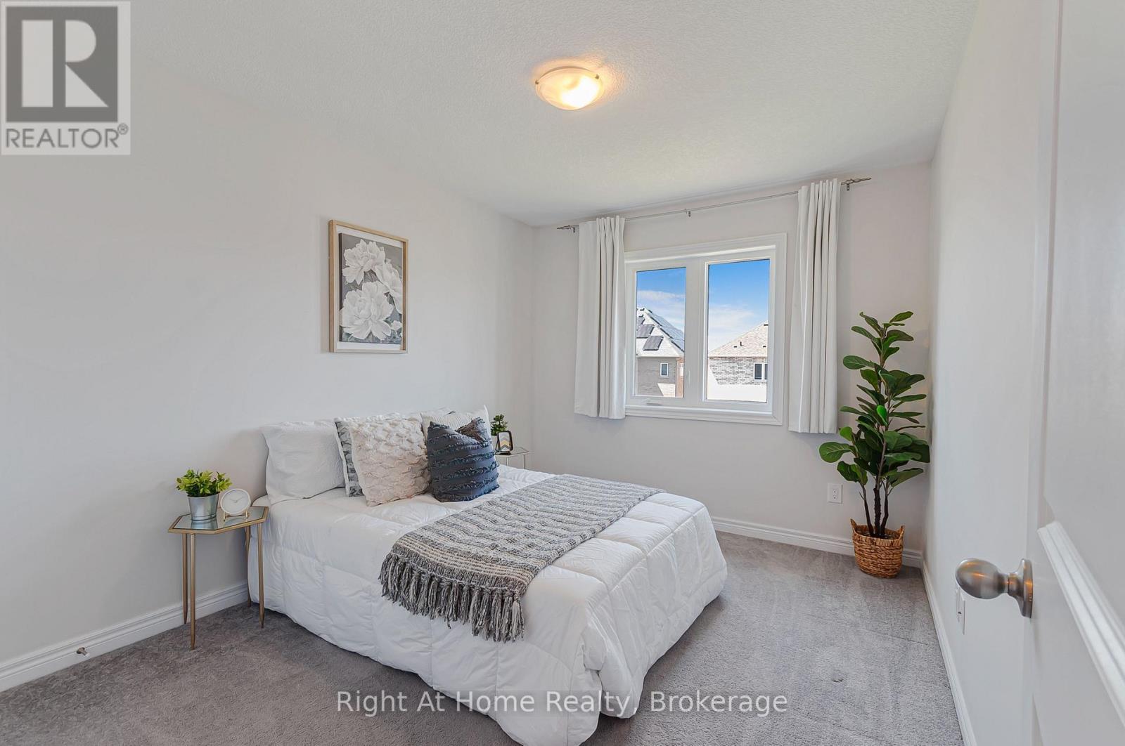 9 Callon Drive, Hamilton (Meadowlands), ON