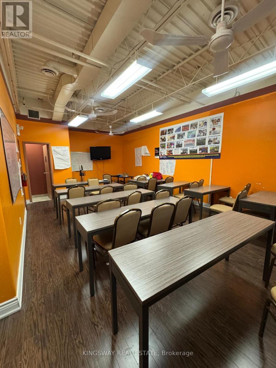121 - 2 Automatic Road, Brampton, ON