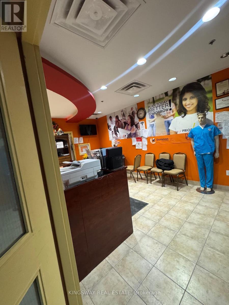 121 - 2 Automatic Road, Brampton, ON
