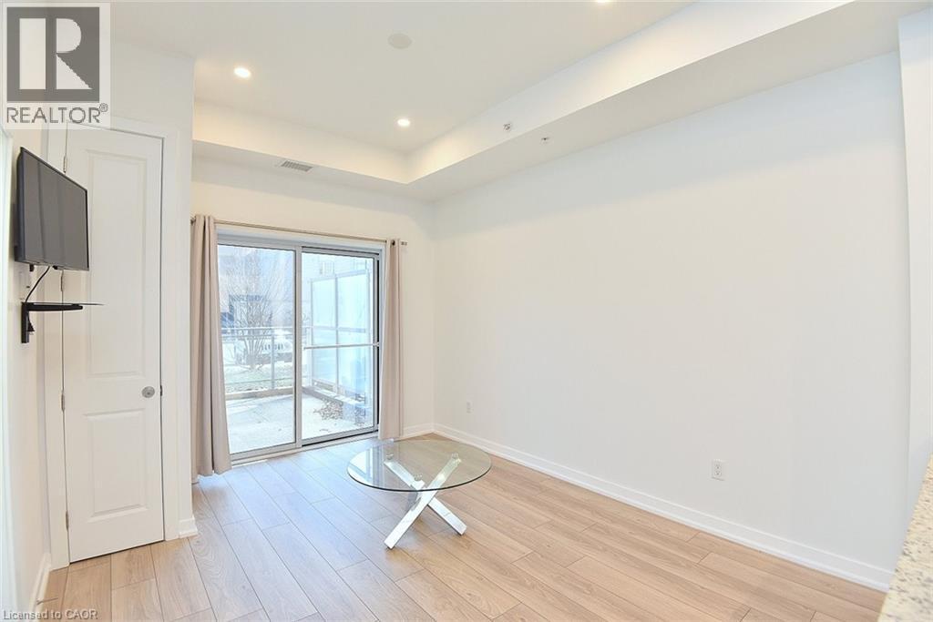 4040 Upper Middle Road Unit# 105, Burlington, ON
