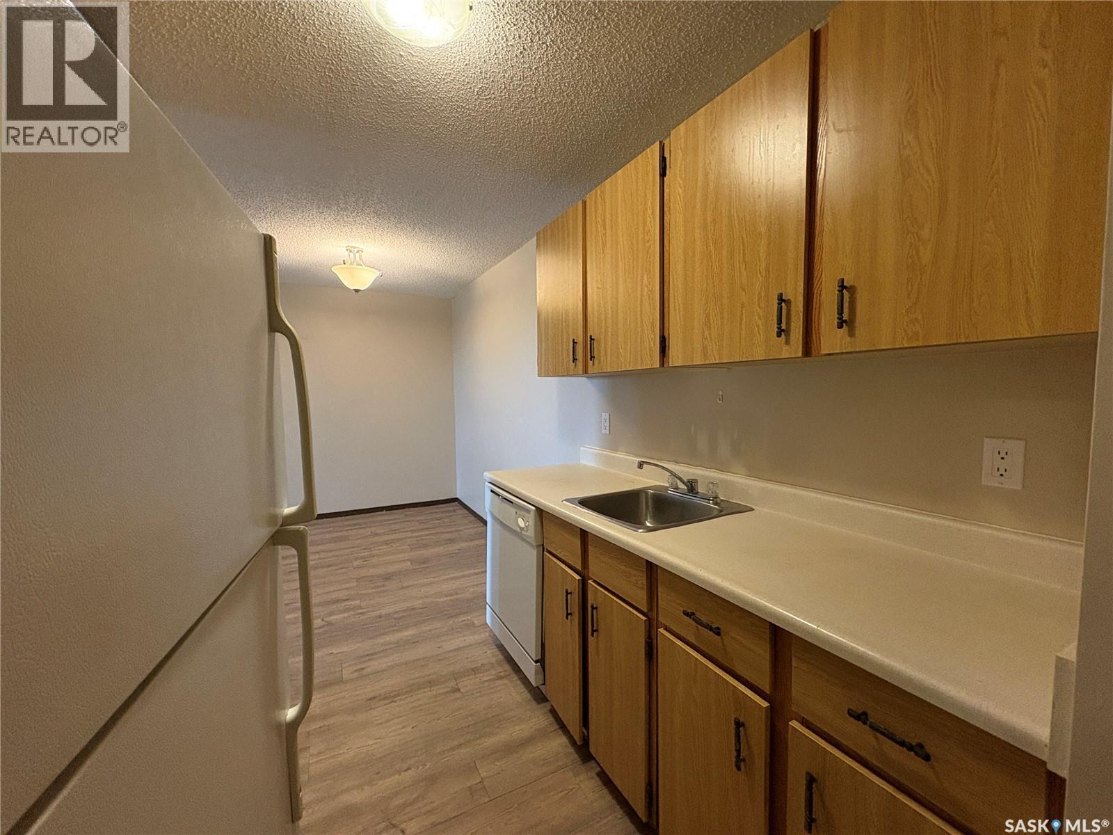 303 1140 9Th Avenue Ne, Swift Current, SK