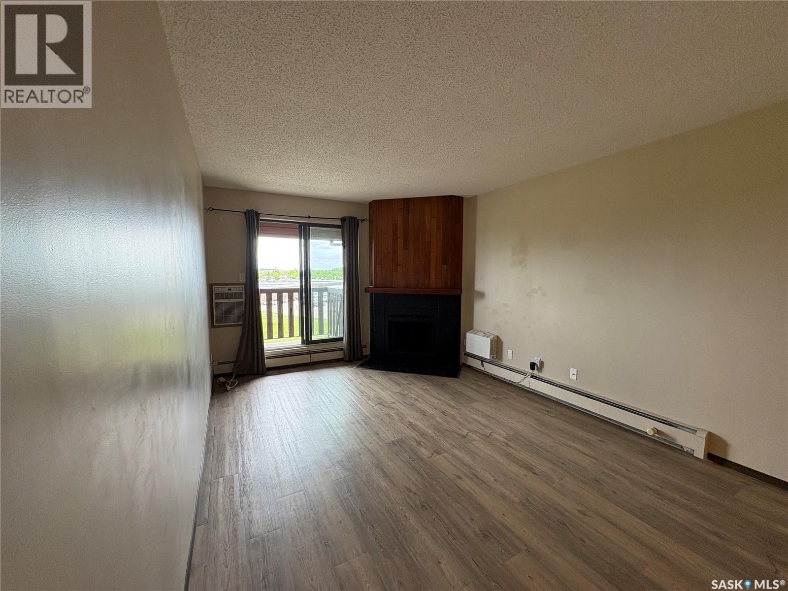 303 1140 9Th Avenue Ne, Swift Current, SK