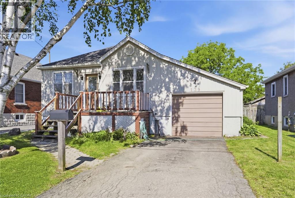 139 Adeline Avenue, Hamilton, ON