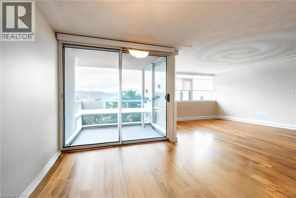 40 Harrisford Street Unit# 402, Hamilton, ON