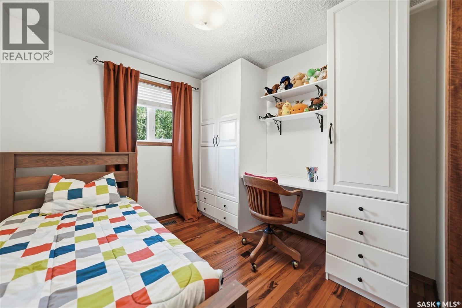 610 Bronson Crescent, Saskatoon, SK