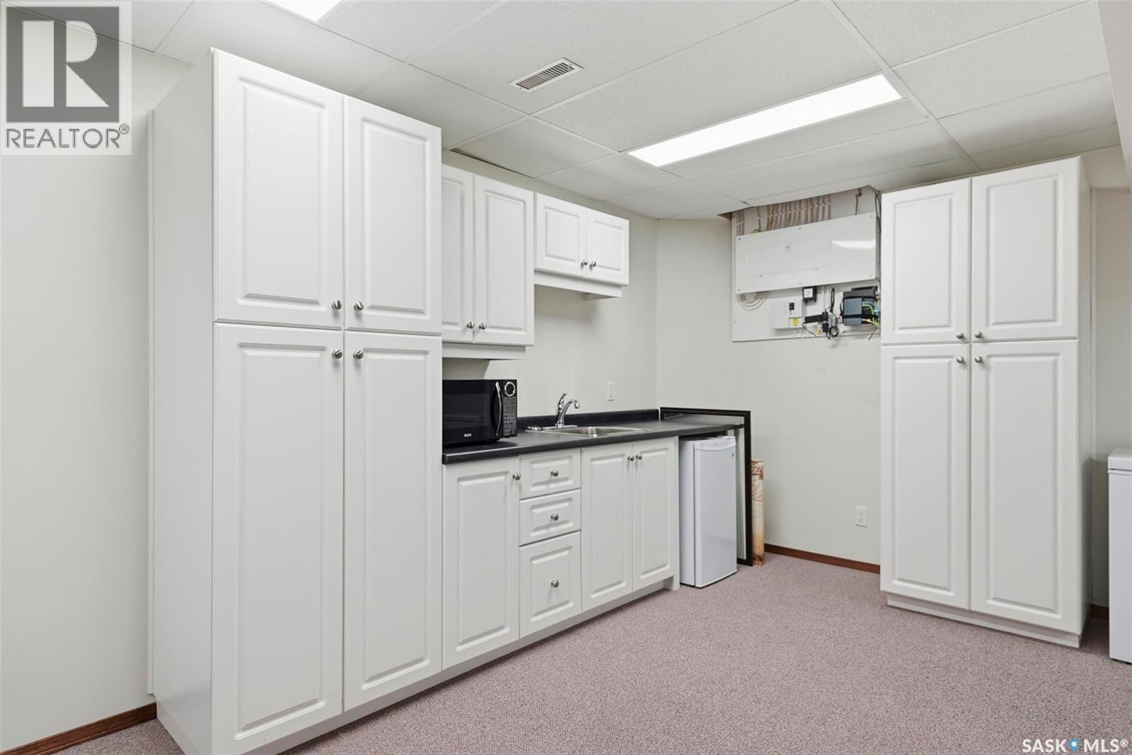 610 Bronson Crescent, Saskatoon, SK