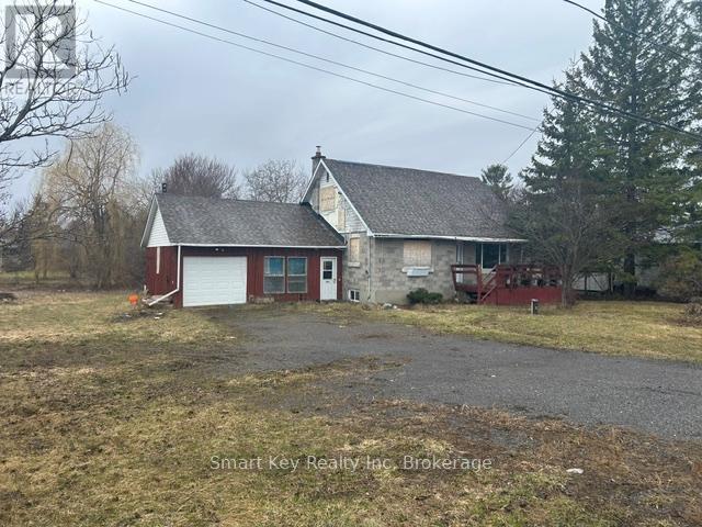 1696 River Road, Ottawa, ON