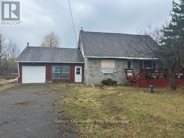 1696 River Road, Ottawa, ON