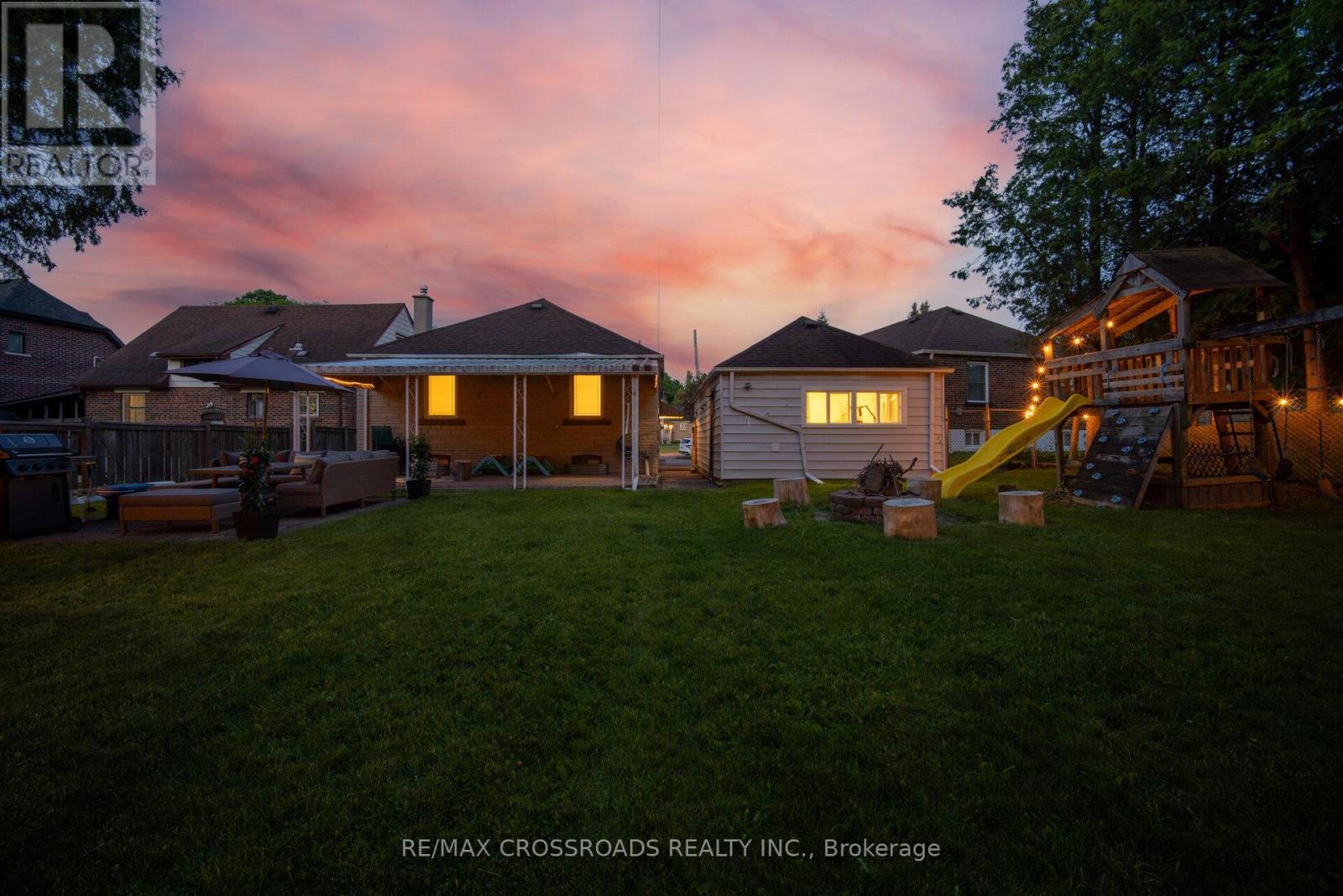 18 Adanac Drive, Toronto, ON