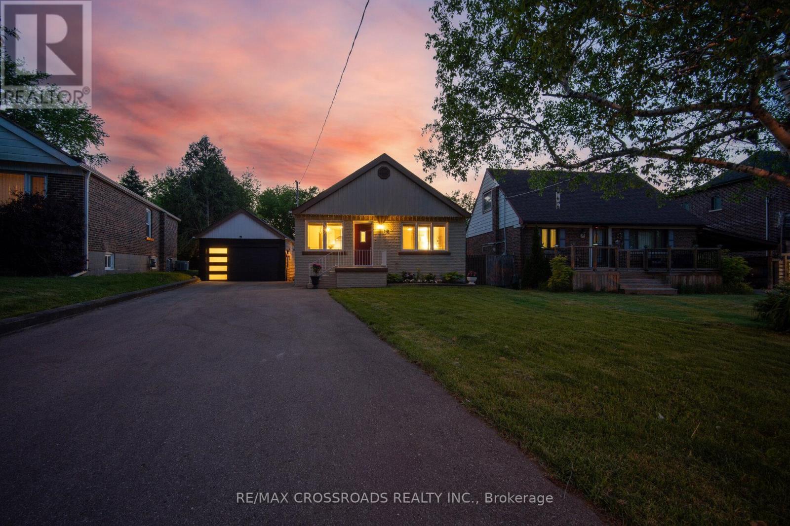 18 Adanac Drive, Toronto, ON