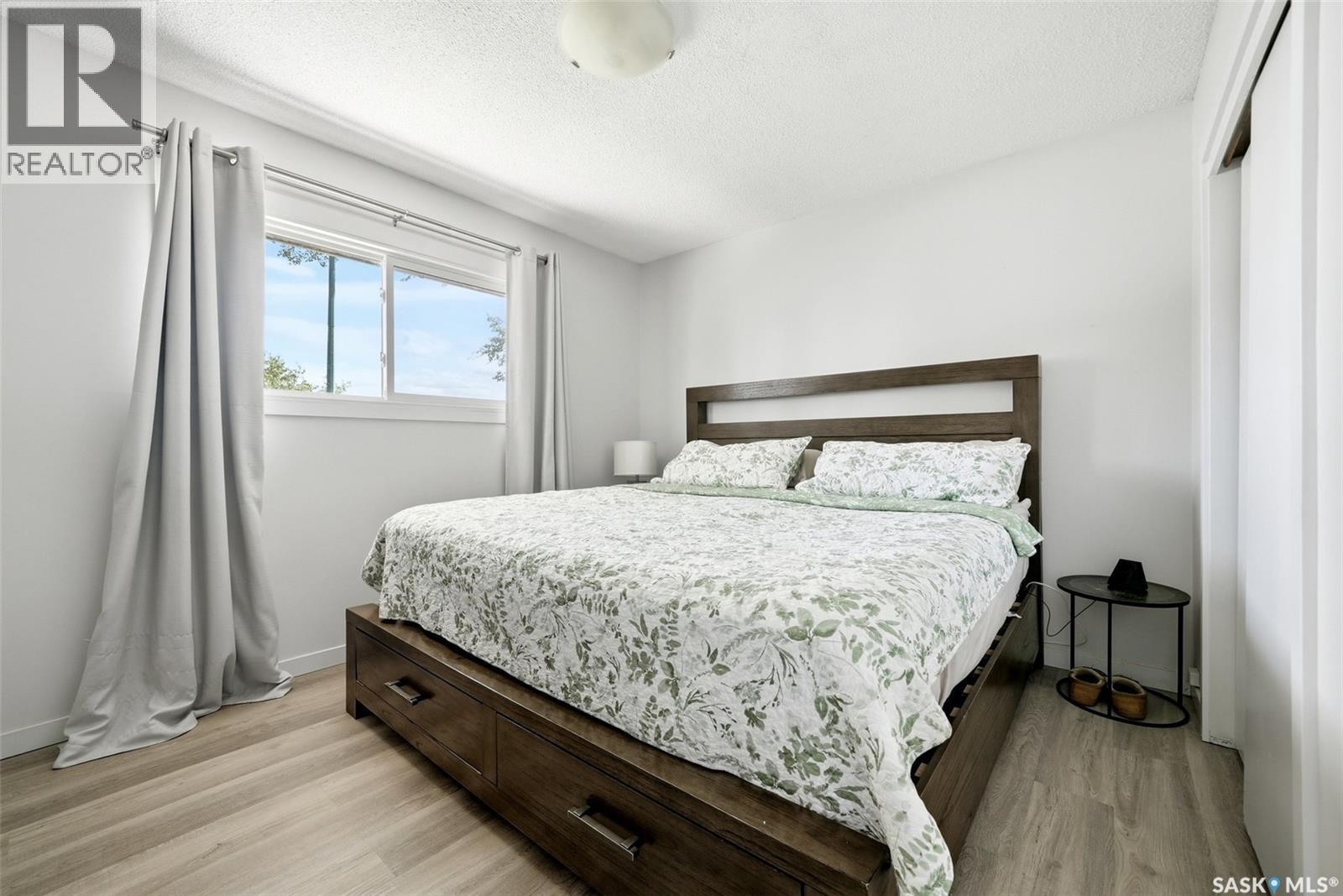 28 Cameron Crescent, Regina, SK