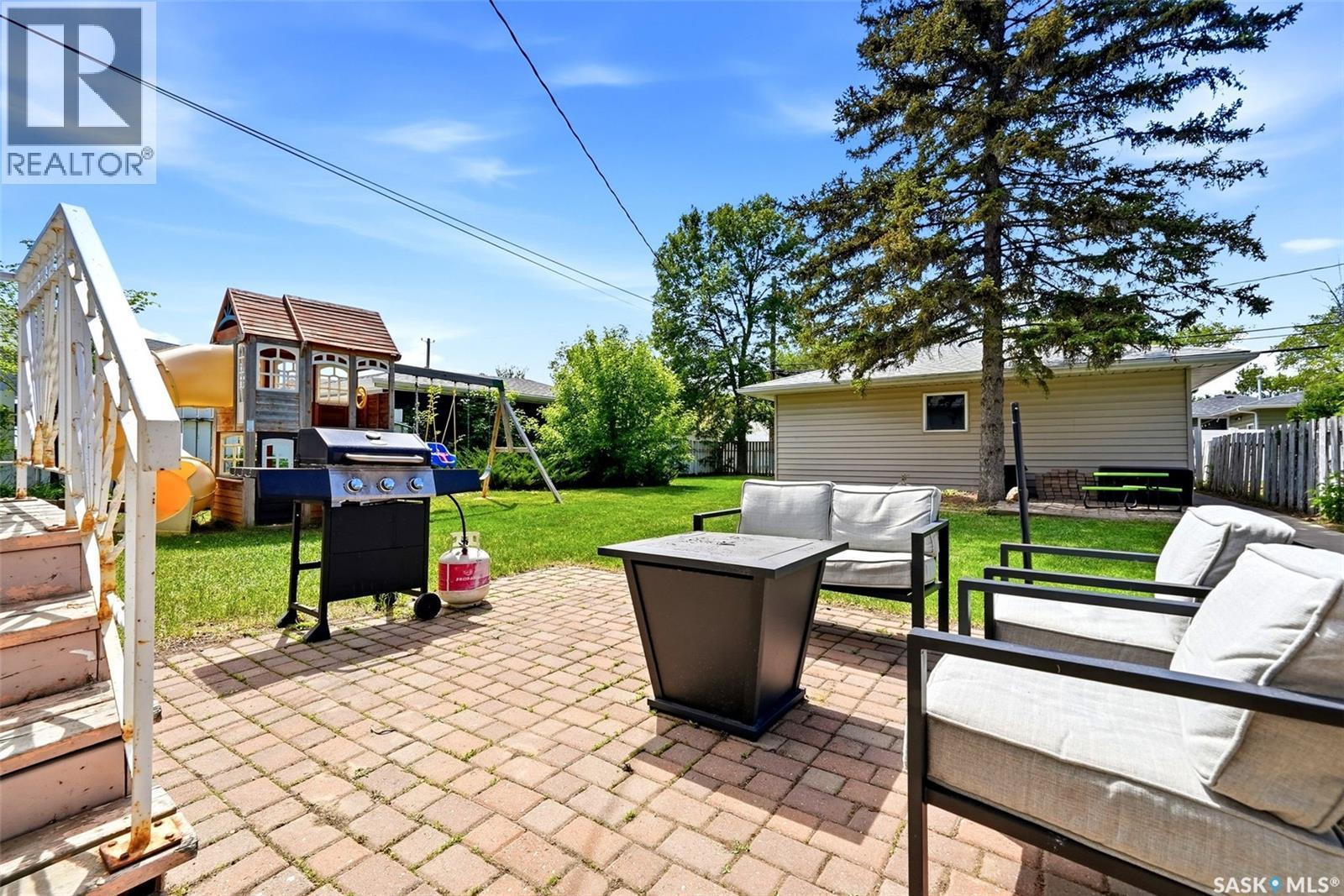 28 Cameron Crescent, Regina, SK