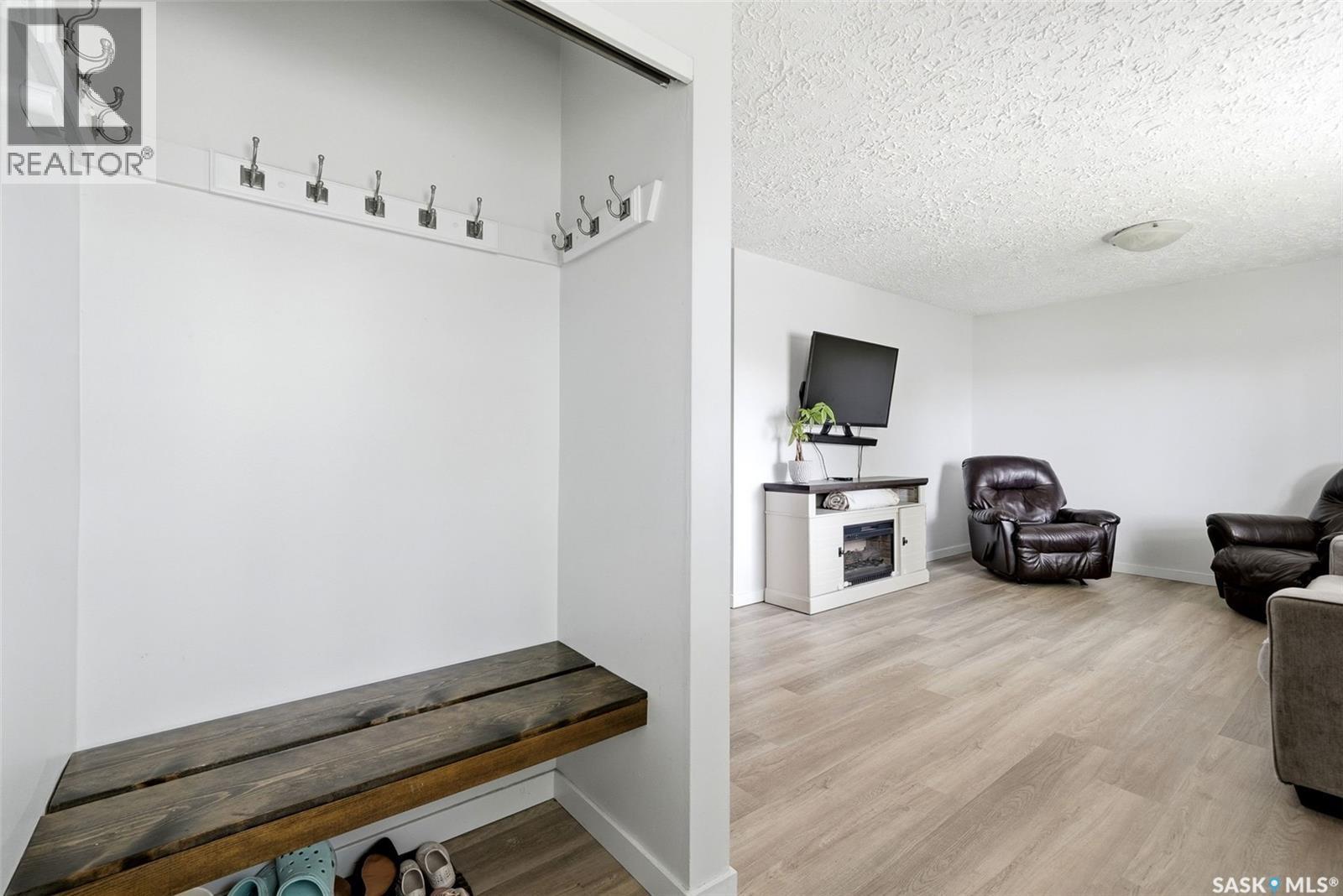 28 Cameron Crescent, Regina, SK